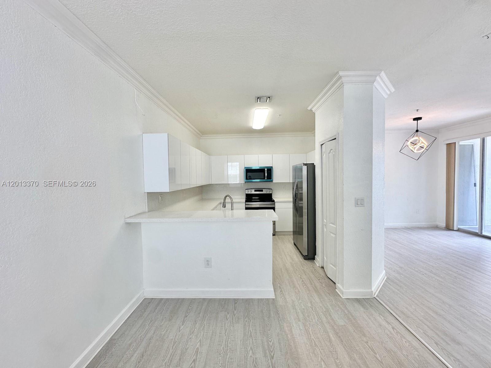 4371 Sw 160th Avenue 203 Property Photo 17