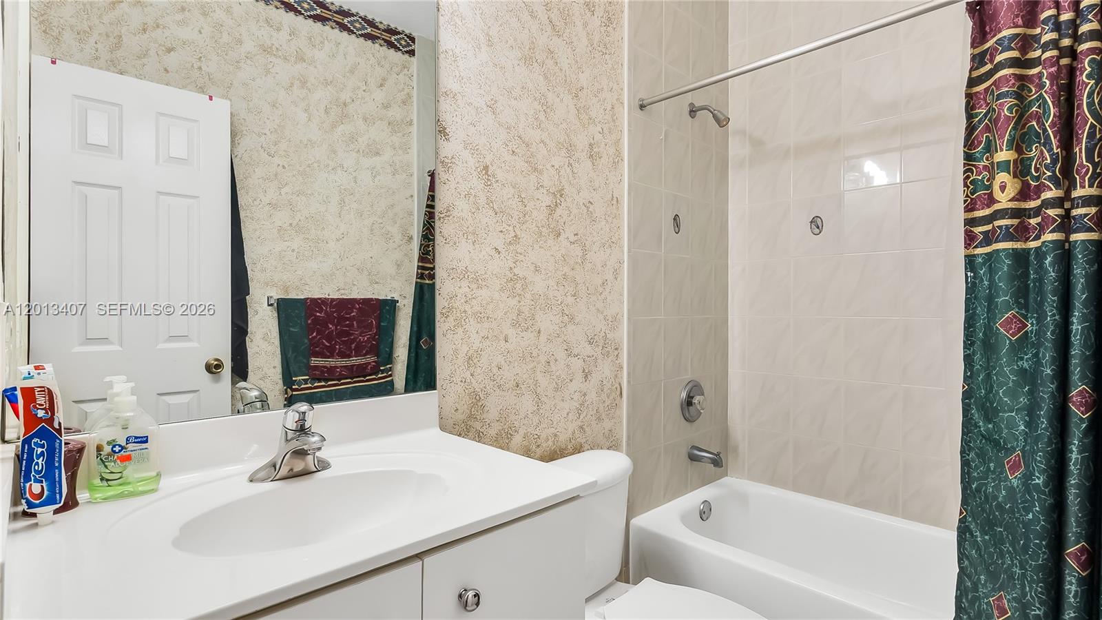 16101 Nw 79th Court Property Photo 32