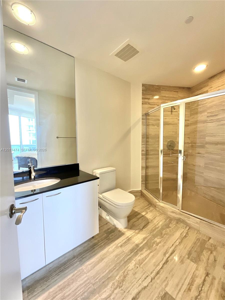 16001 Collins Avenue 703 Property Photo 26