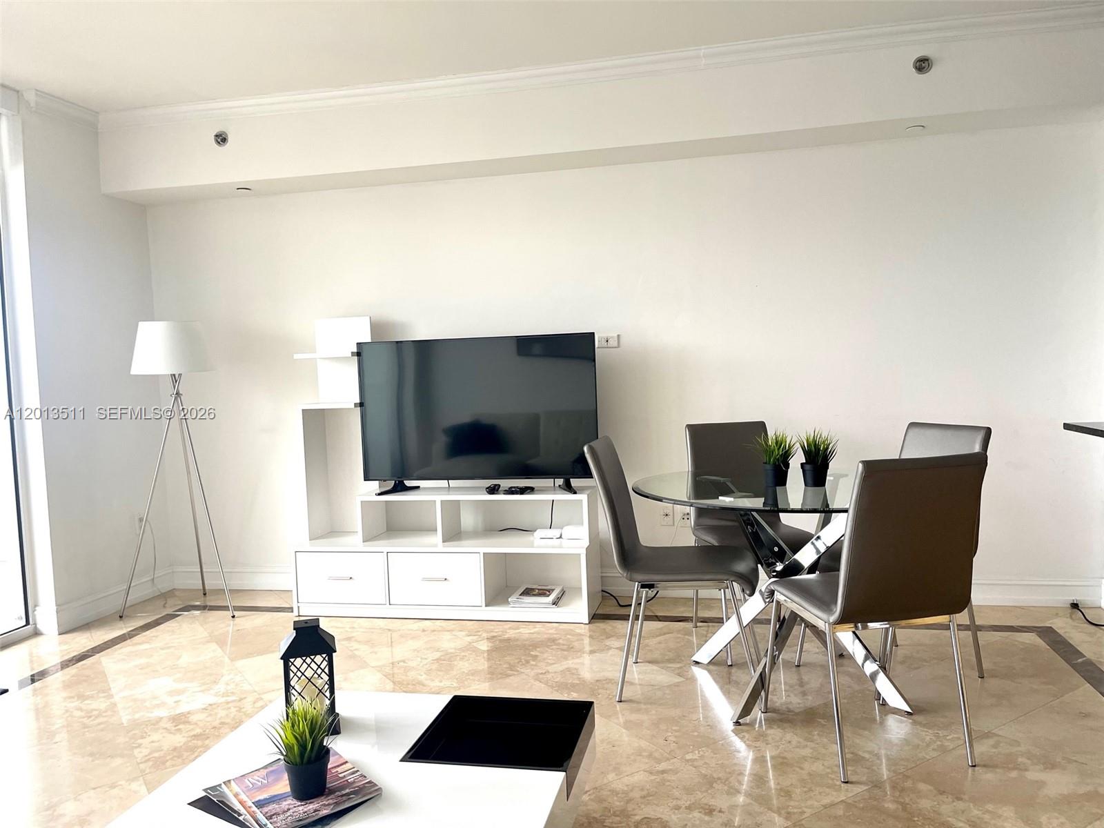 A12013511 Property Photo 15