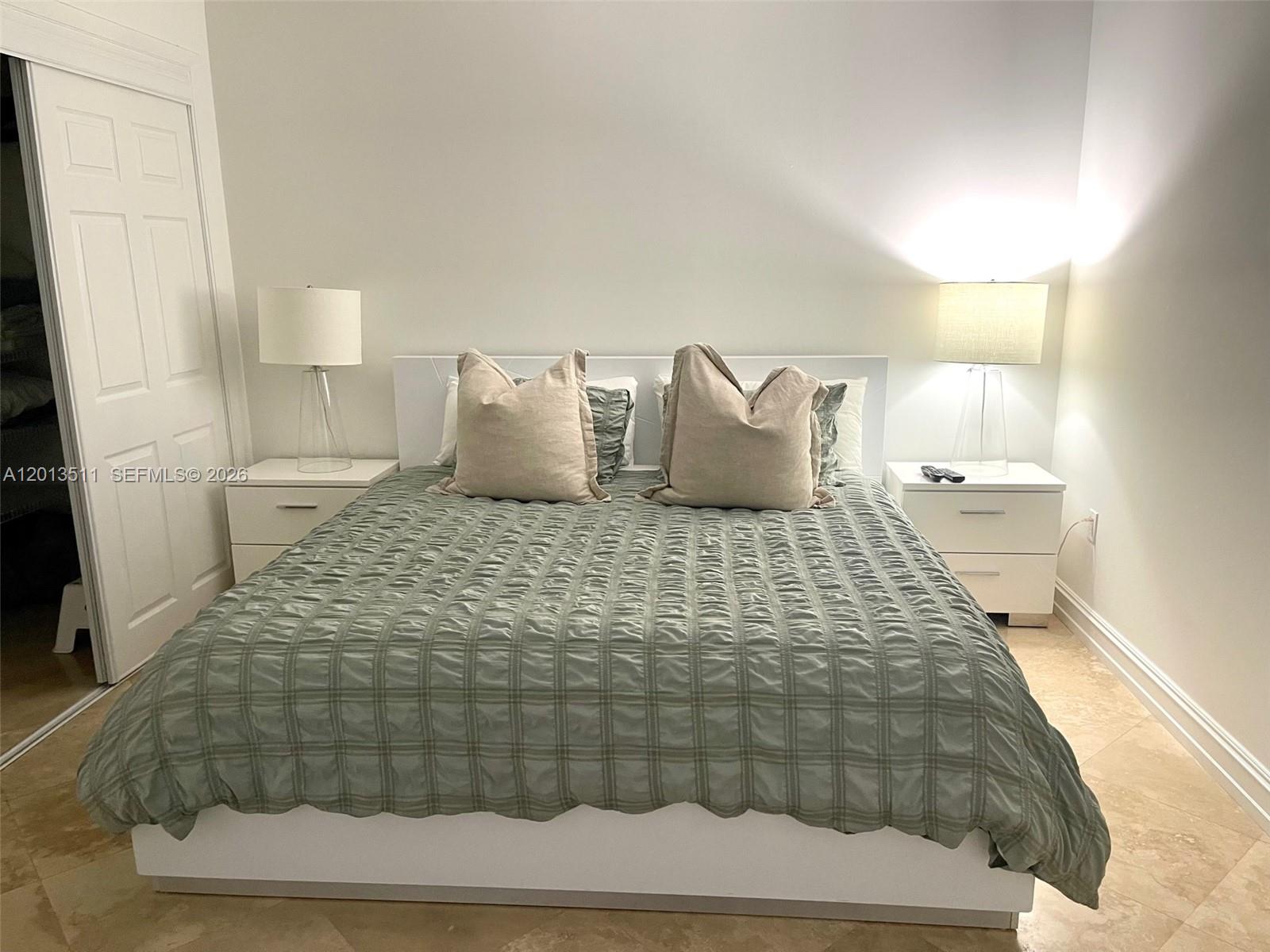A12013511 Property Photo 17