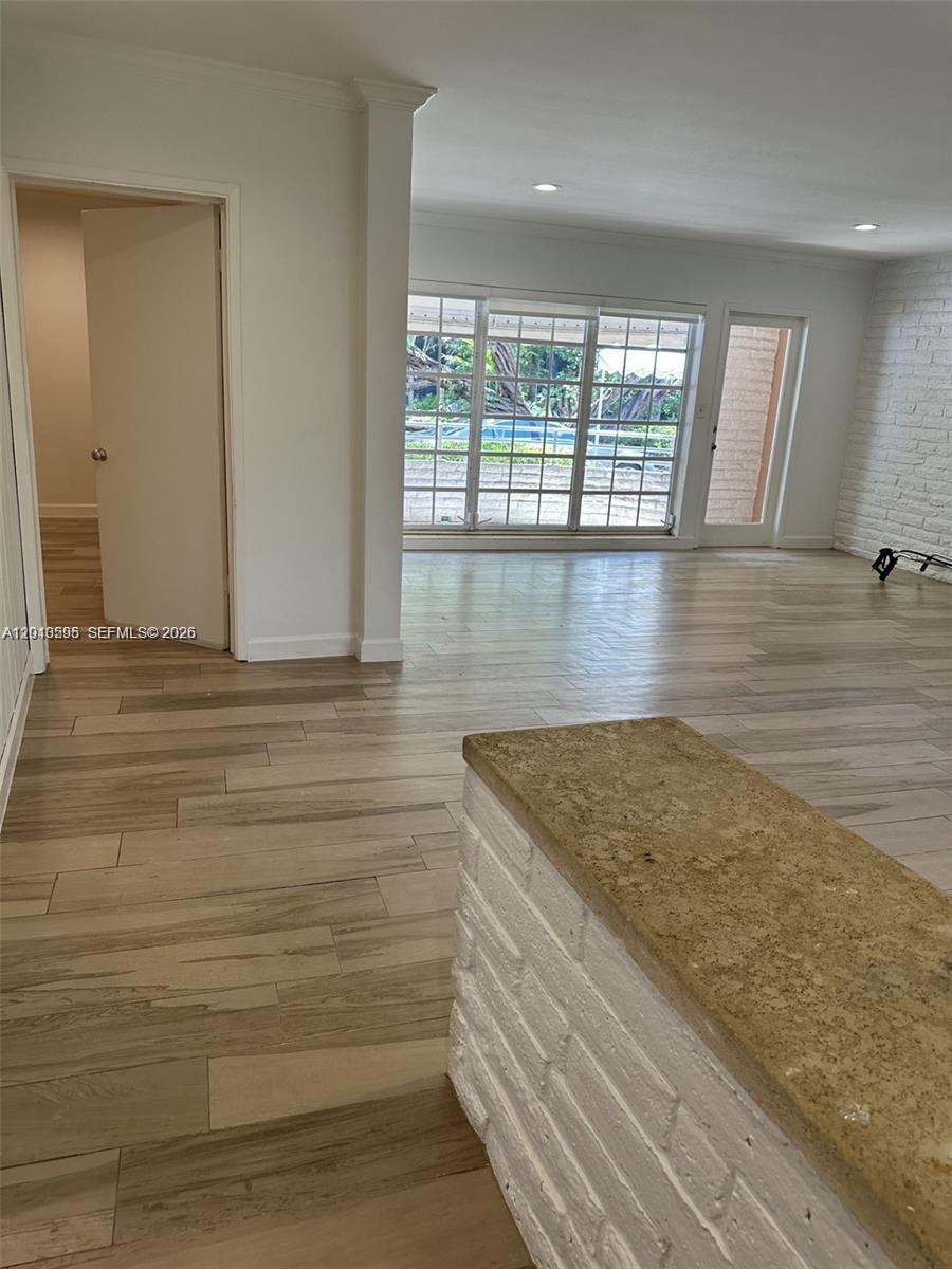 A12013595 Property Photo 4