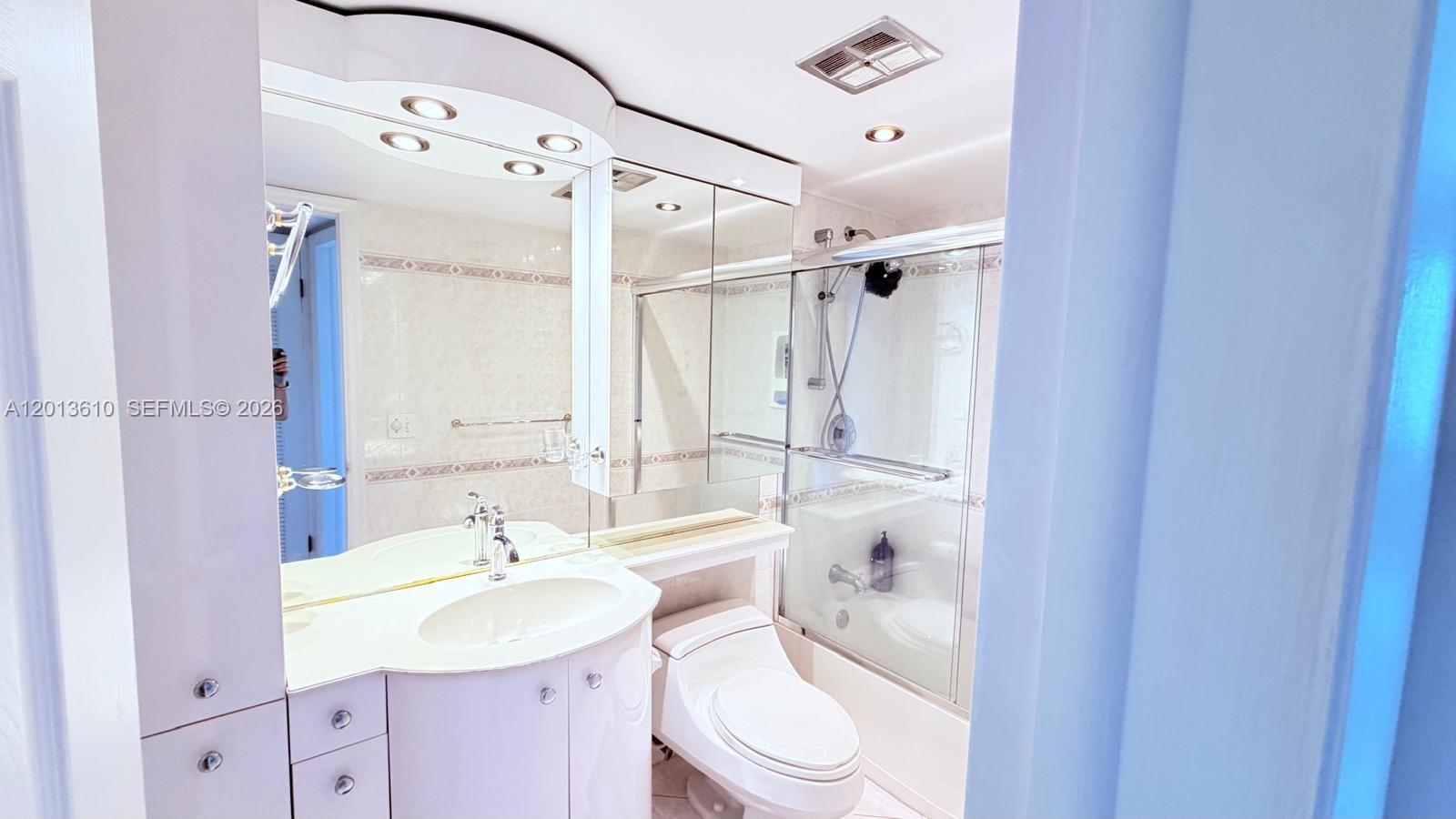 580 Egret Drive 211 Property Photo 7