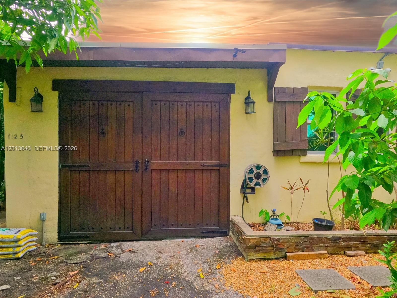 A12013640 Property Photo 5