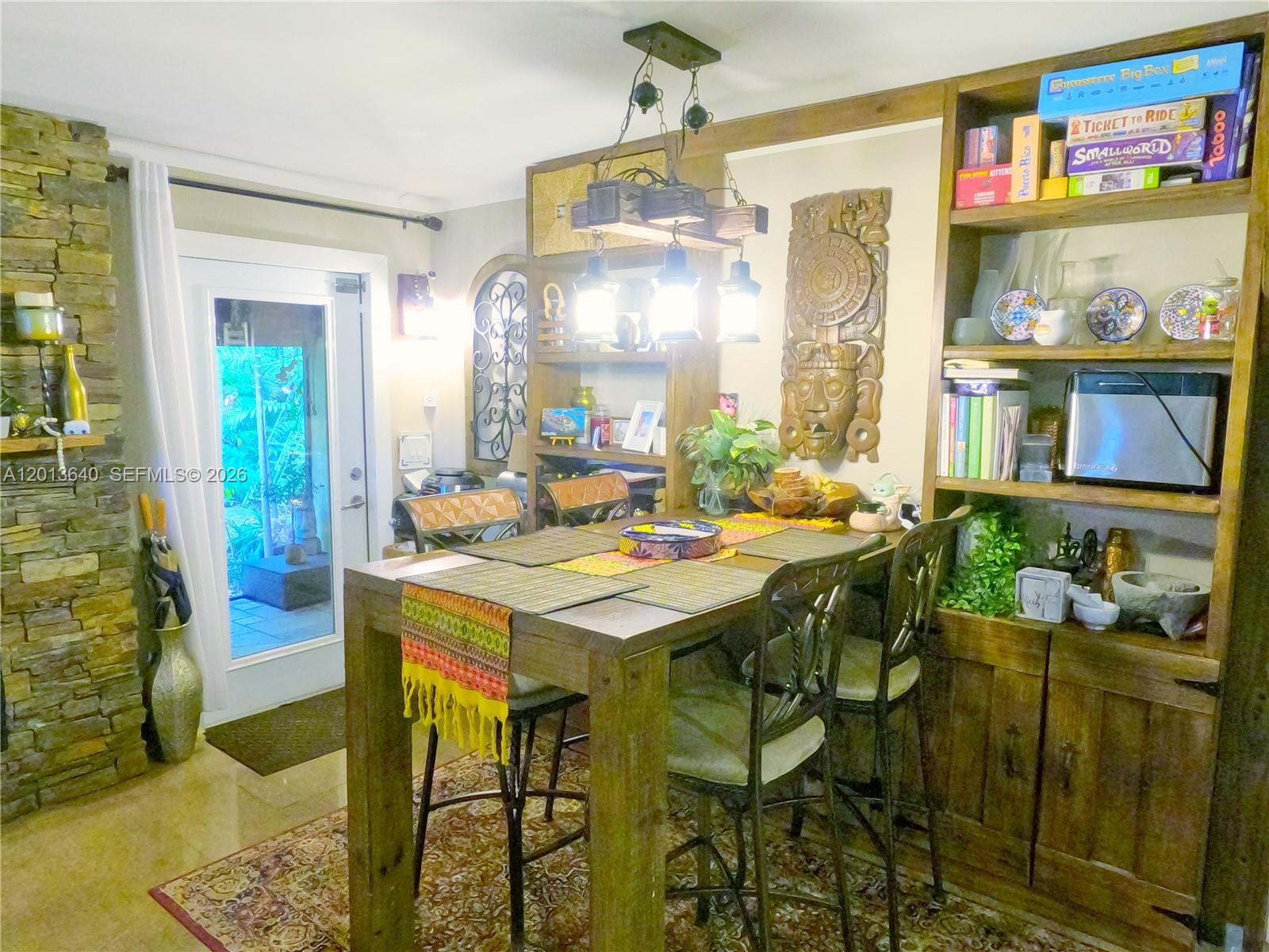 A12013640 Property Photo 14