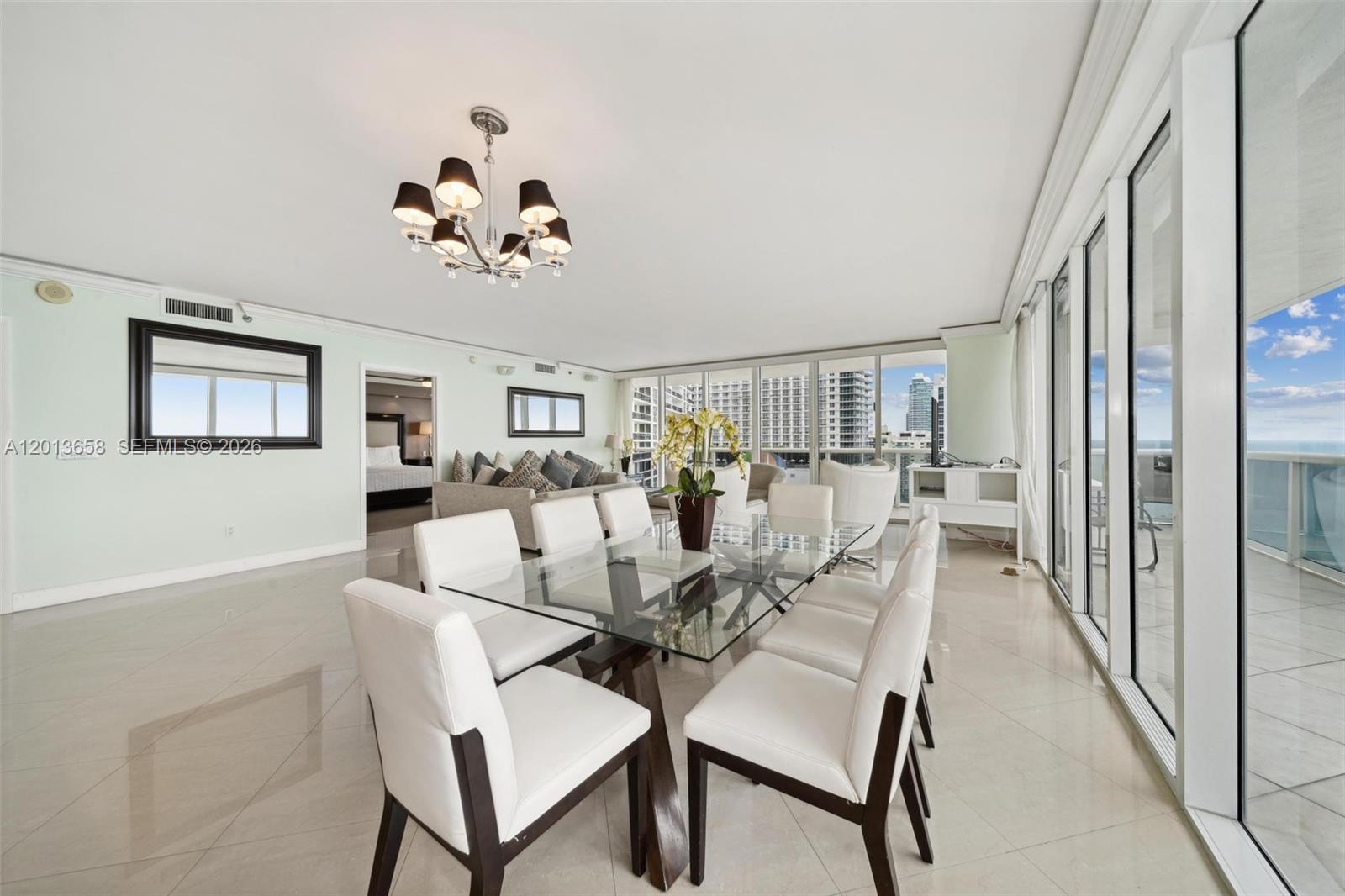 1830 S Ocean Drive 1701 Property Photo 4
