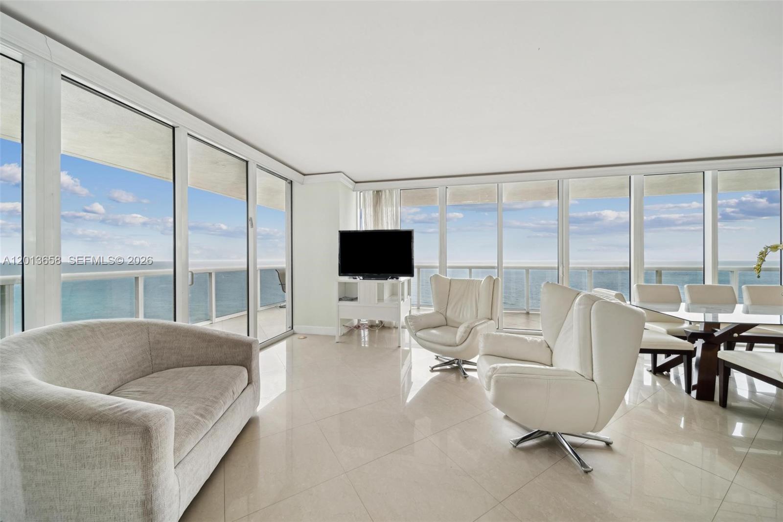 1830 S Ocean Drive 1701 Property Photo 5