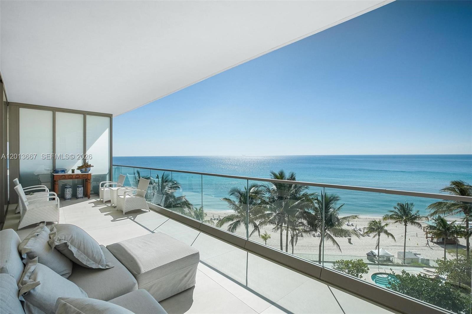 18975 Collins Avenue 501 Property Photo 2