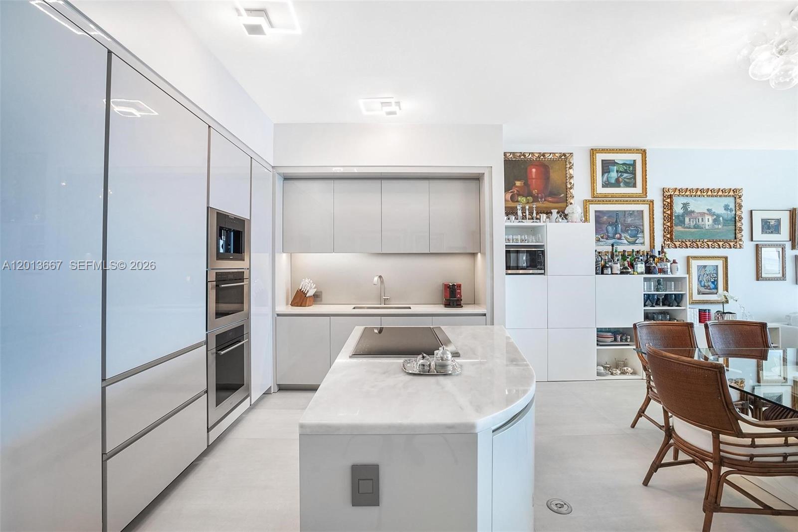 18975 Collins Avenue 501 Property Photo 13