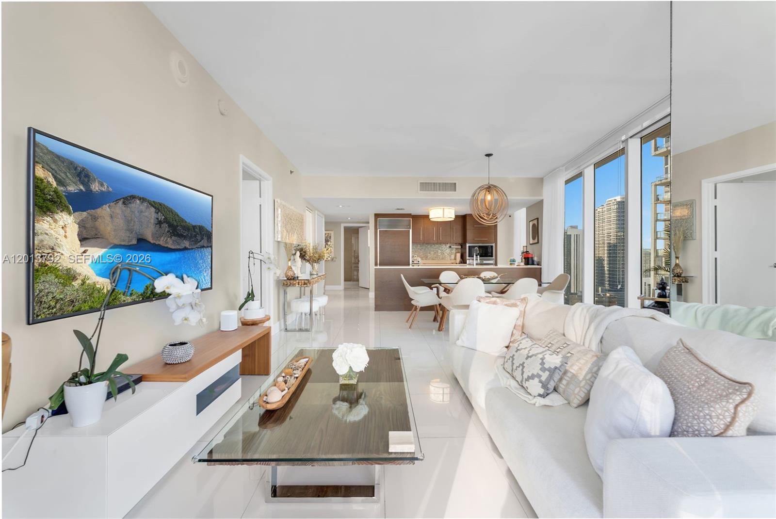 475 Brickell Avenue 3515 Property Photo 1