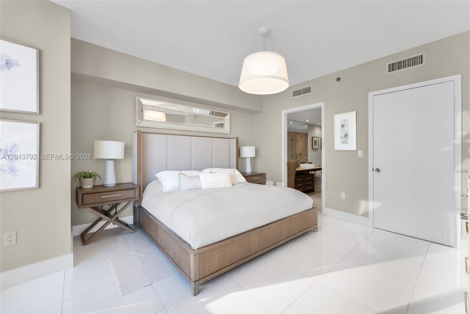 475 Brickell Avenue 3515 Property Photo 11