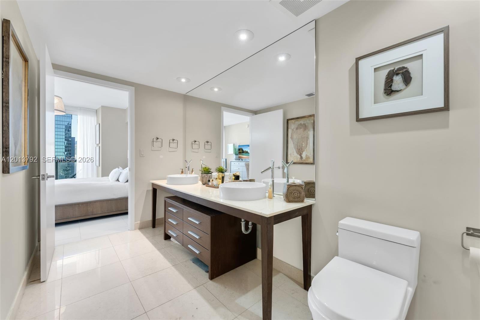 475 Brickell Avenue 3515 Property Photo 15