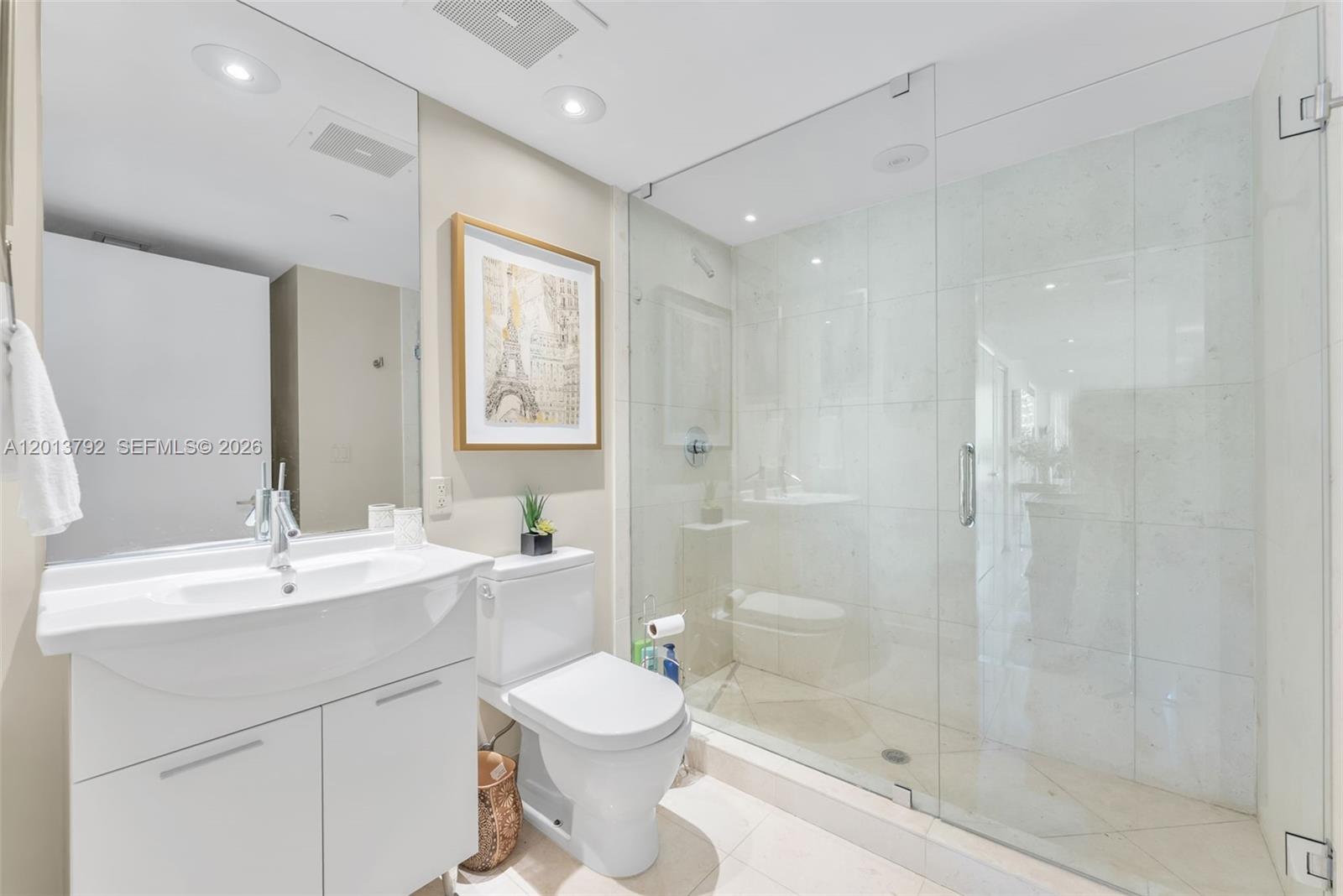 475 Brickell Avenue 3515 Property Photo 17