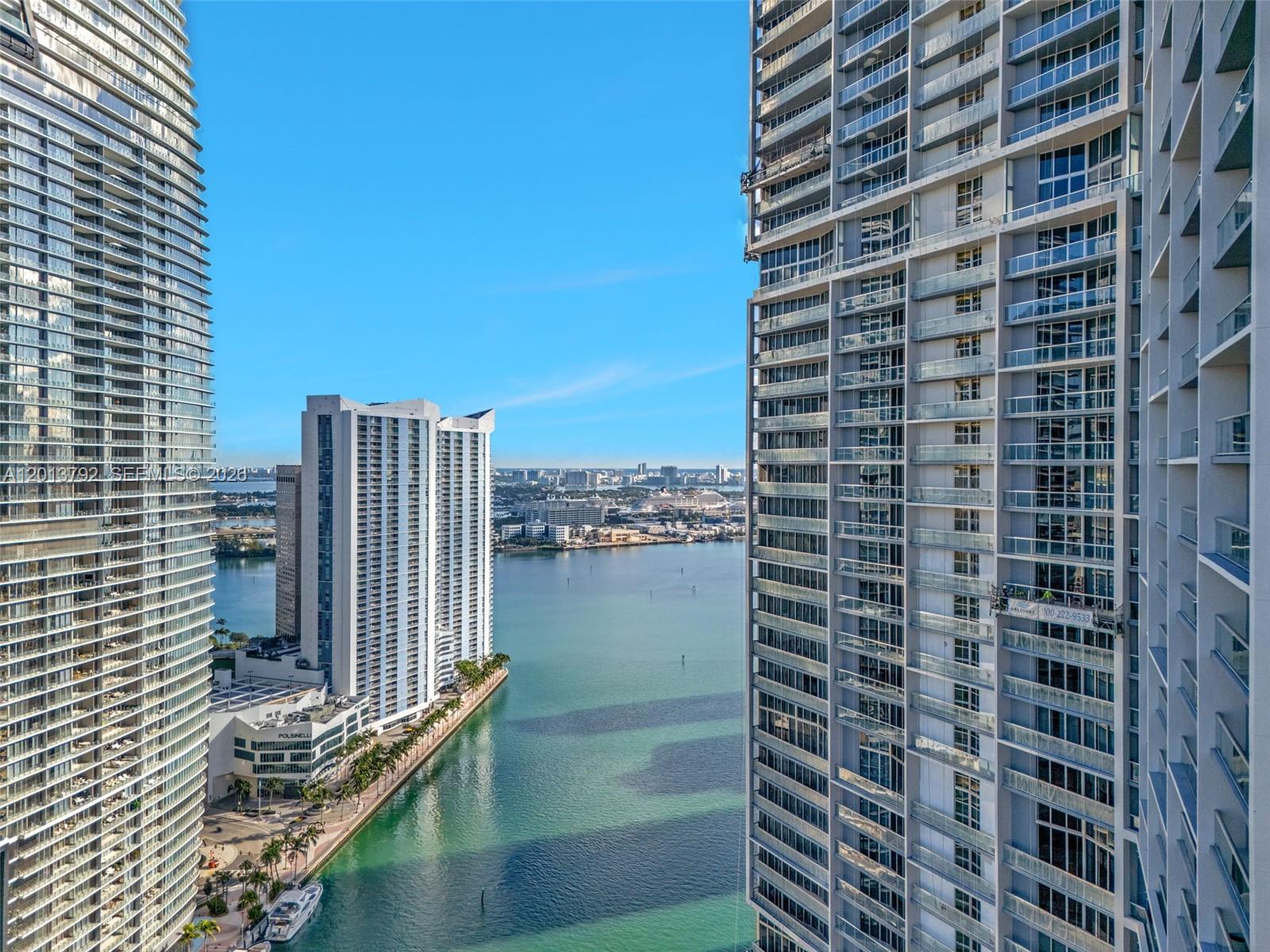 475 Brickell Avenue 3515 Property Photo 23