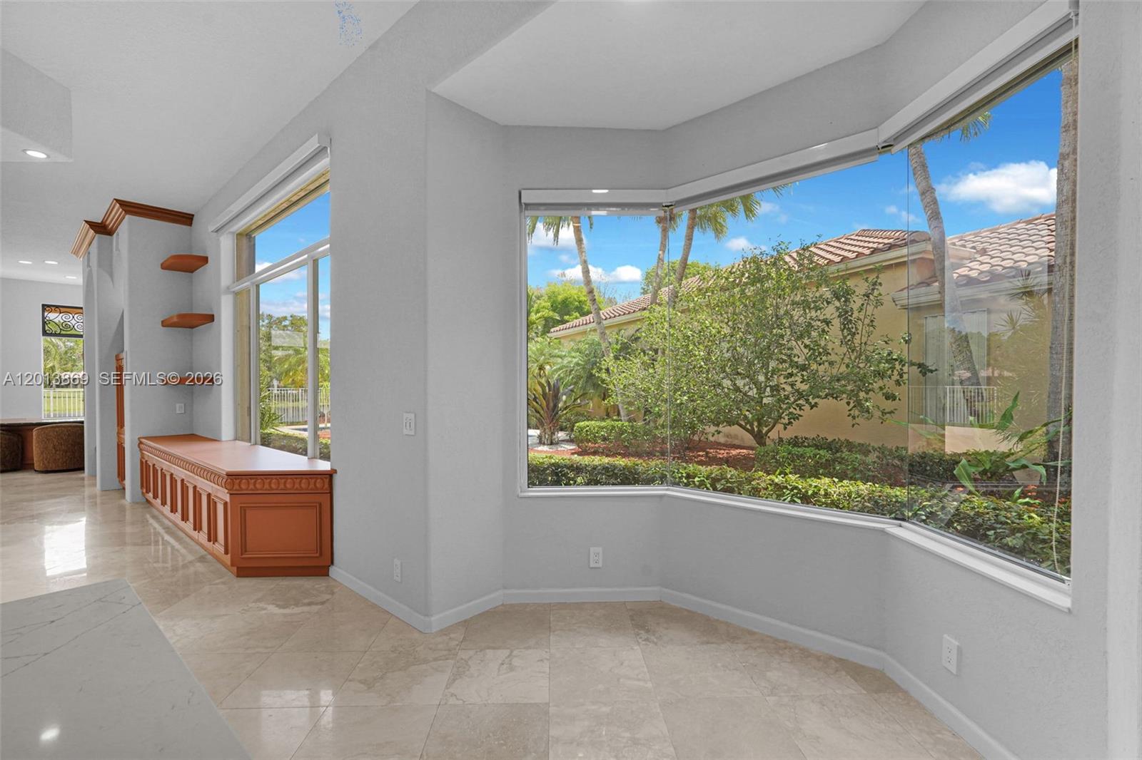 2456 Bay Isle Court Property Photo 13