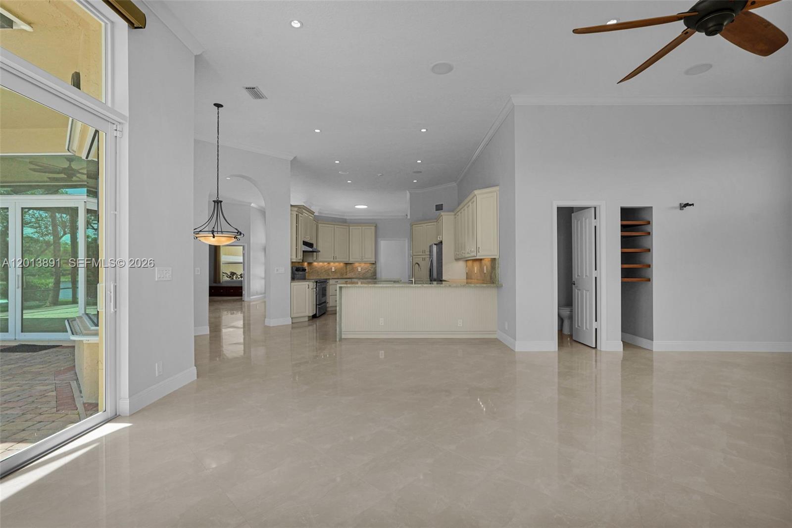 2715 Edgewater Court Property Photo 26