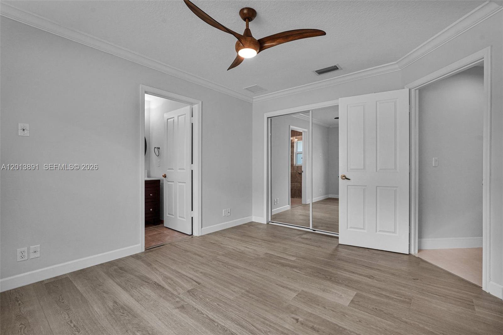 2715 Edgewater Court Property Photo 34