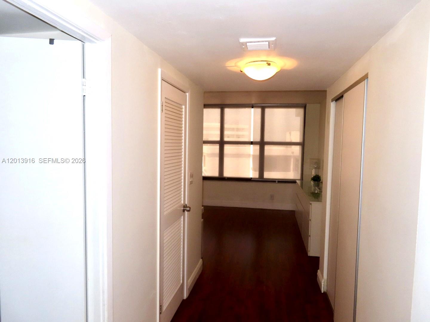 2500 Parkview Drive 2114 Property Photo 10