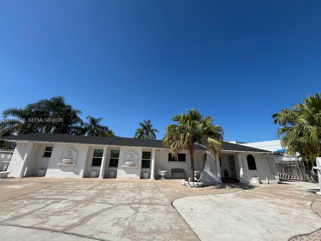 2525 SW 107th Court