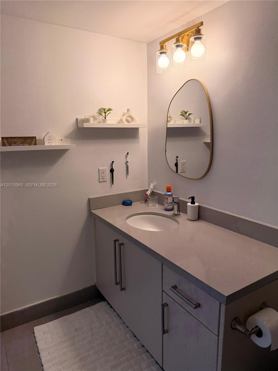 1155 Brickell Bay Drive 2904 Property Photo 9