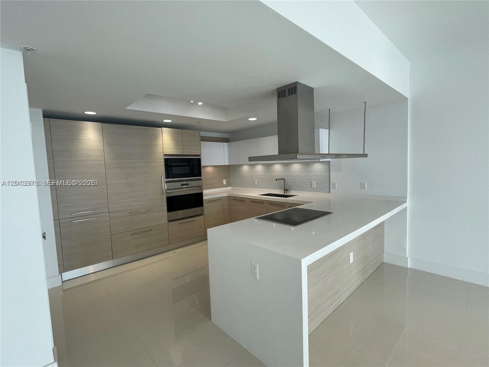 A12013978 Property Photo 9