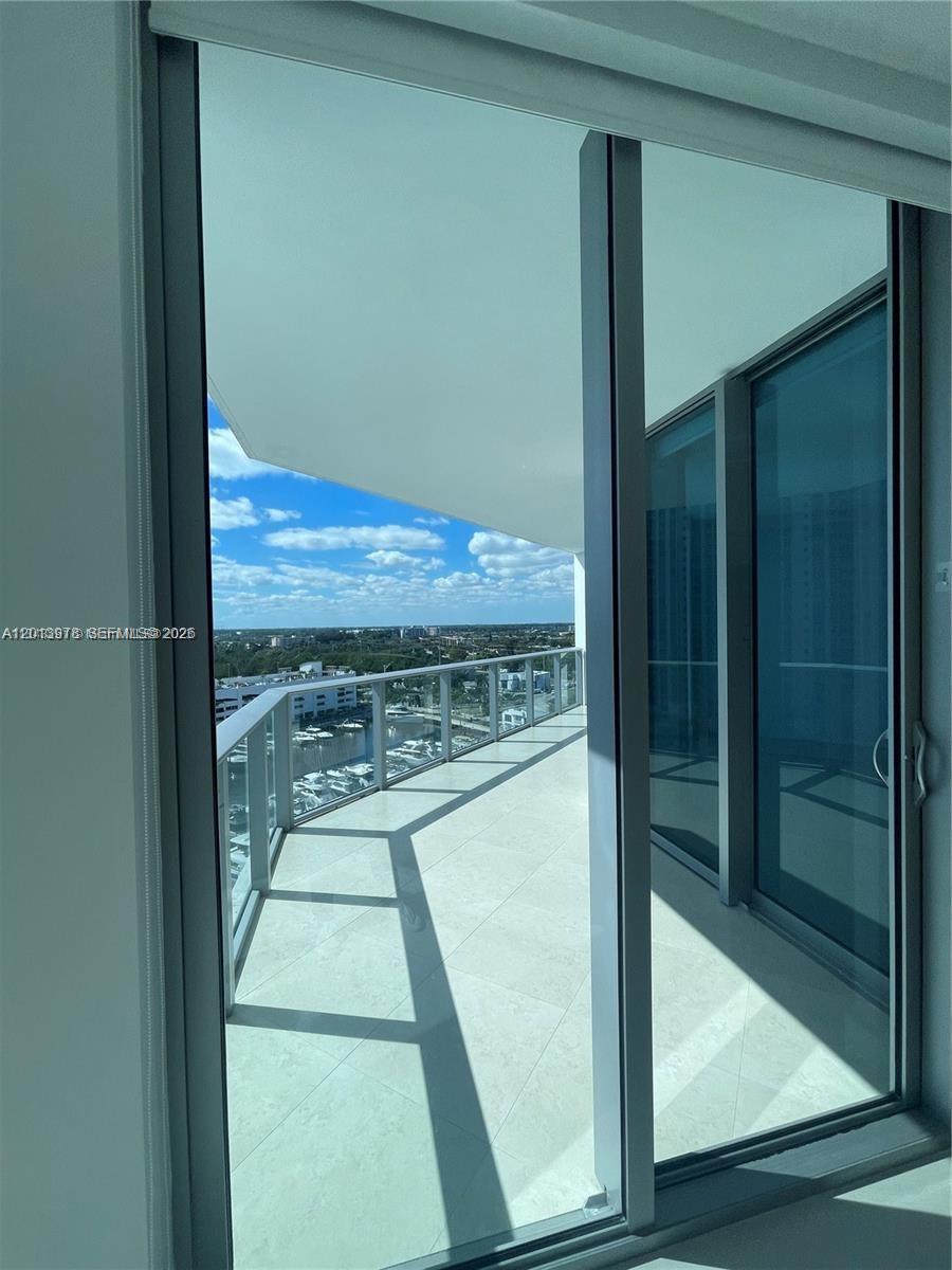 A12013978 Property Photo 16