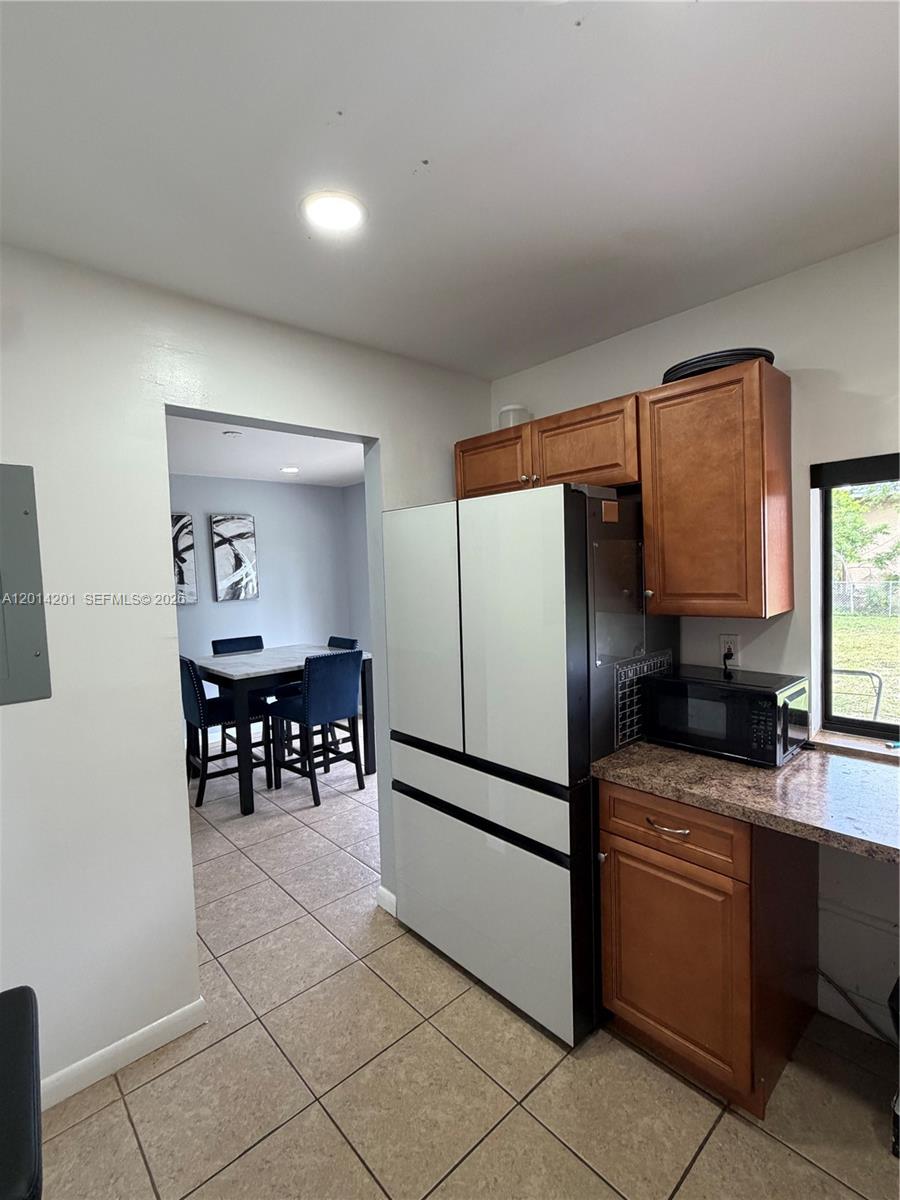 1410 Nw 199th Street Property Photo 11