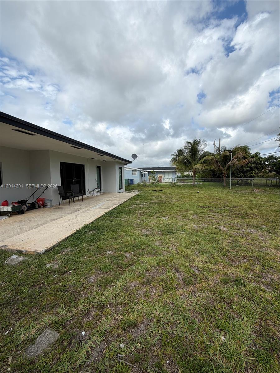 1410 Nw 199th Street Property Photo 14