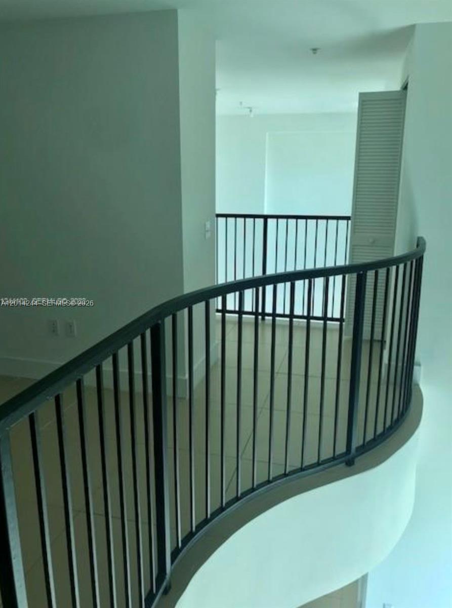 300 S Biscayne Boulevard L-l32 Property Photo 6