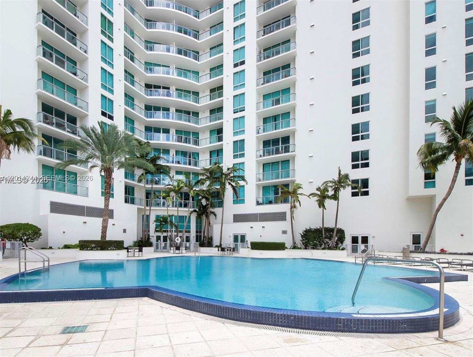 300 S Biscayne Boulevard L-l32 Property Photo 11