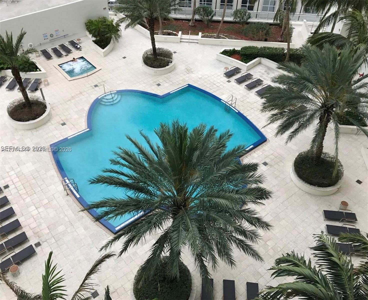300 S Biscayne Boulevard L-l32 Property Photo 12