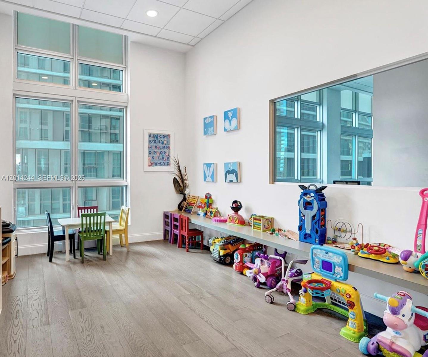 300 S Biscayne Boulevard L-l32 Property Photo 20