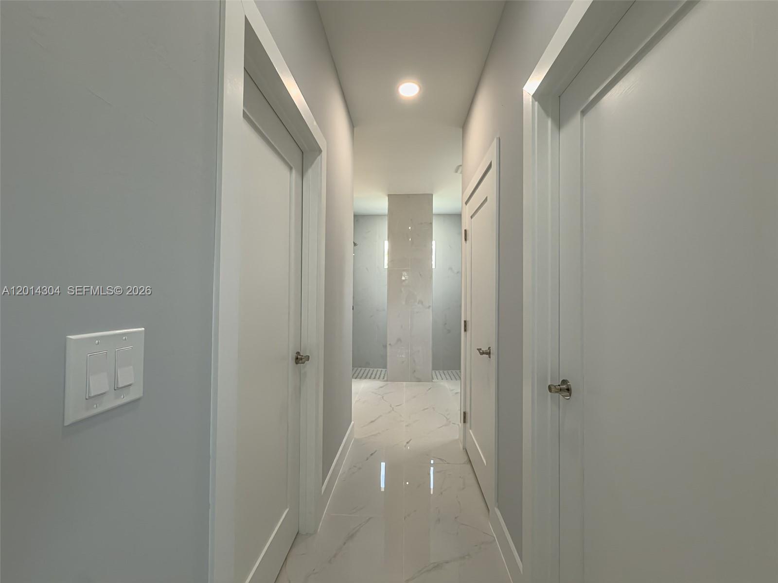 A12014304 Property Photo 14