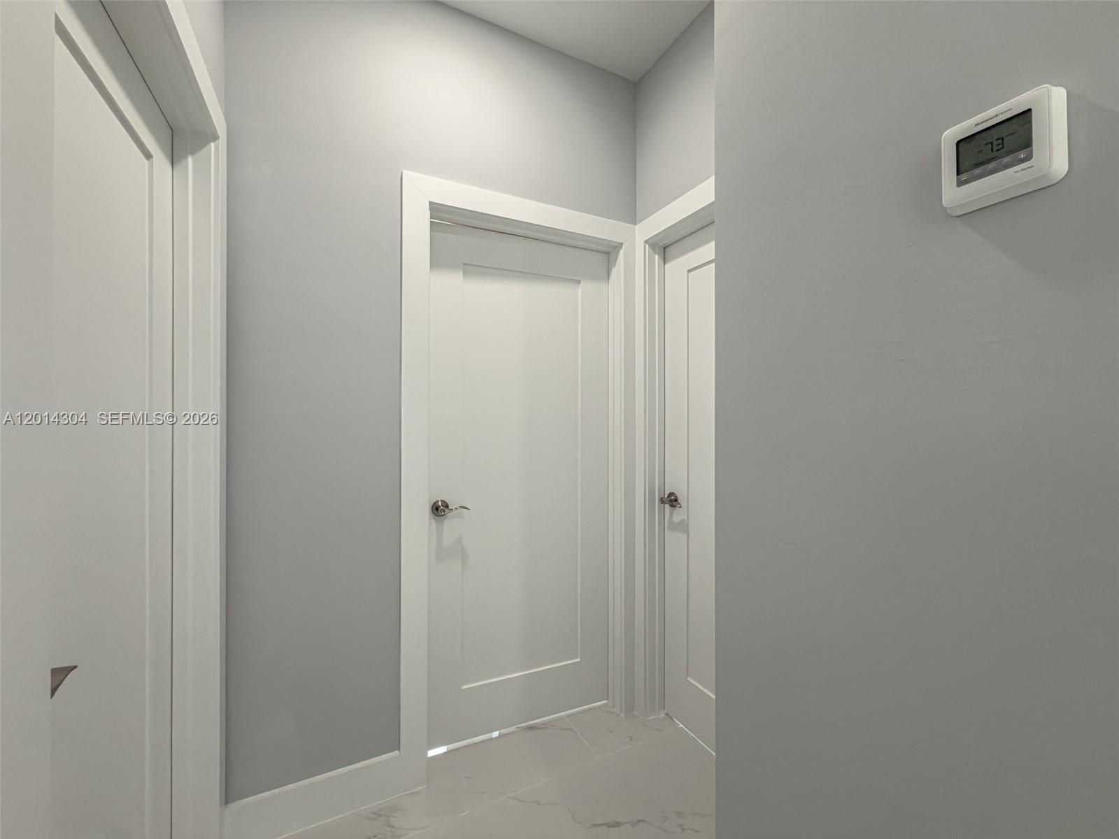A12014304 Property Photo 17