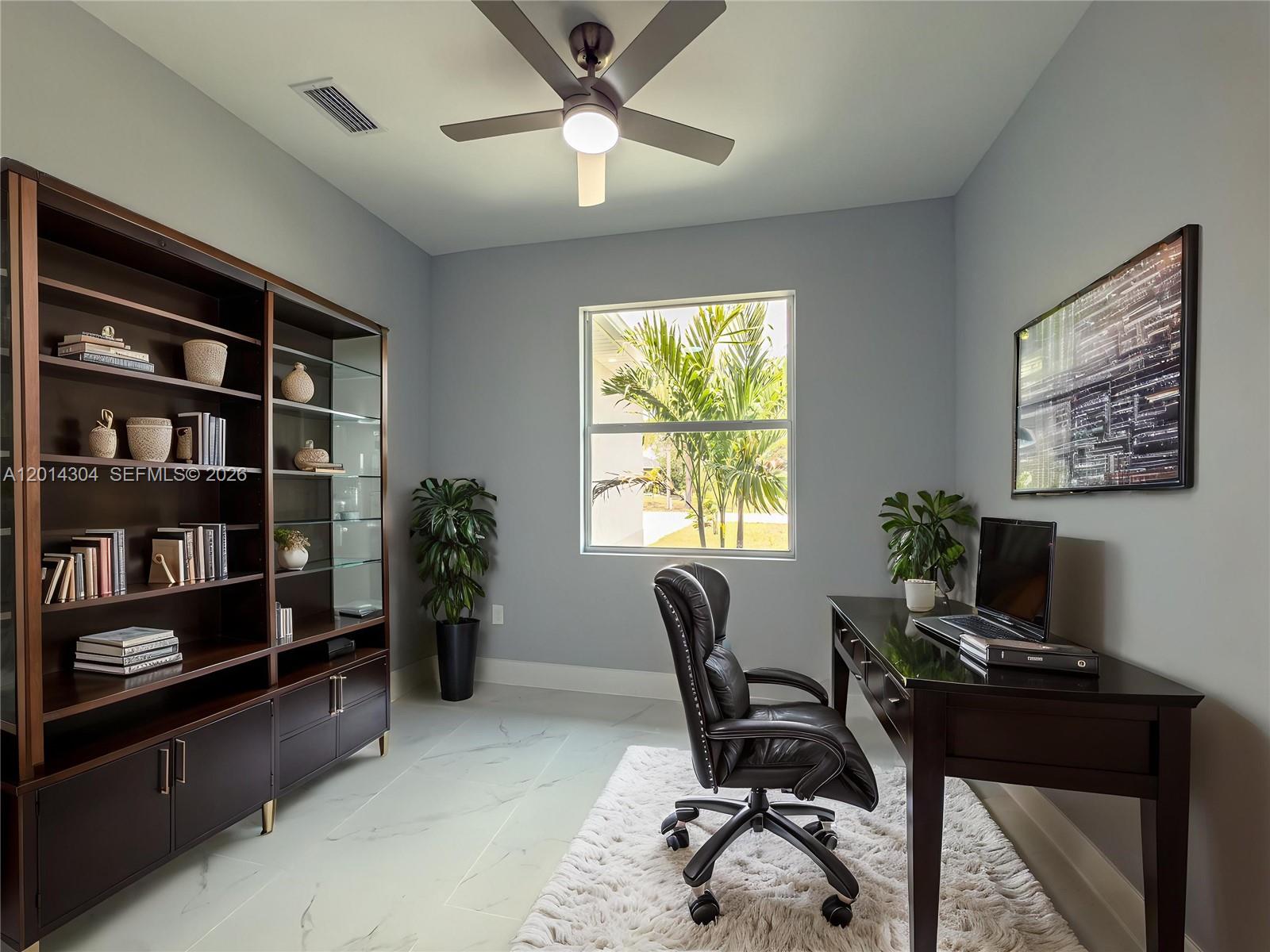 A12014304 Property Photo 25
