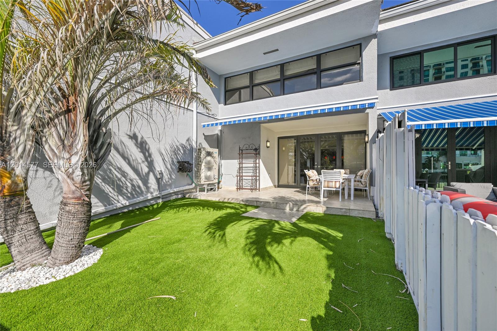 A12014577 Property Photo 16