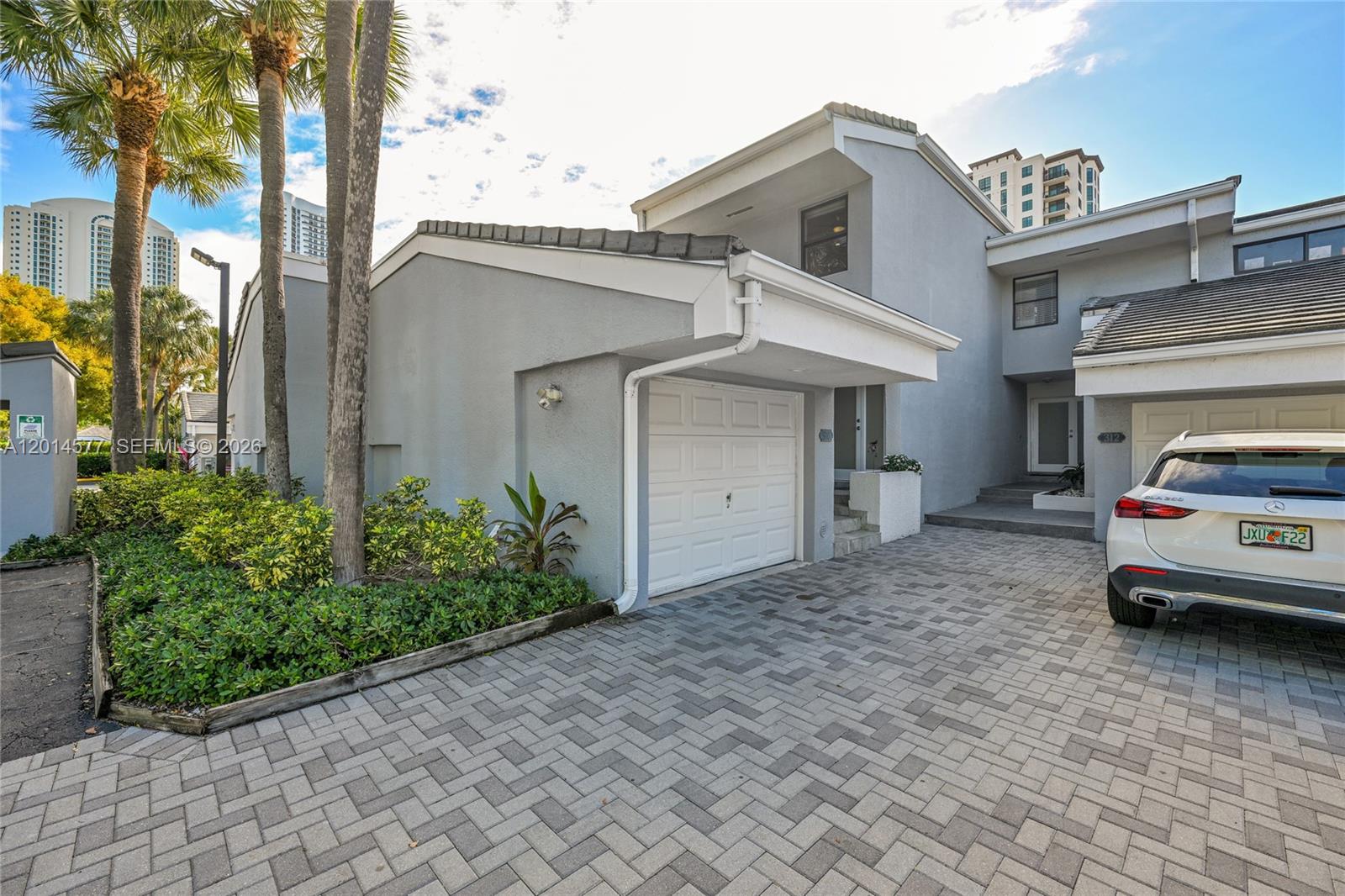 A12014577 Property Photo 21