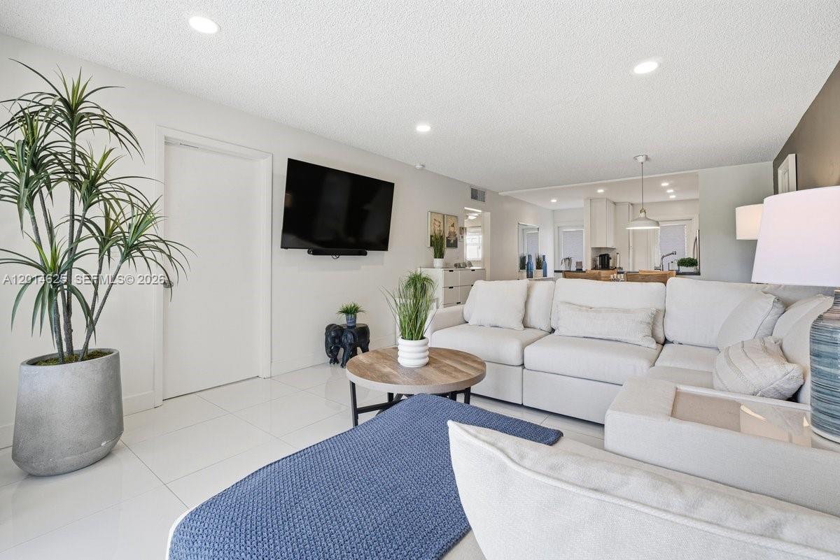 1501 S Ocean Boulevard 307 Property Photo 5