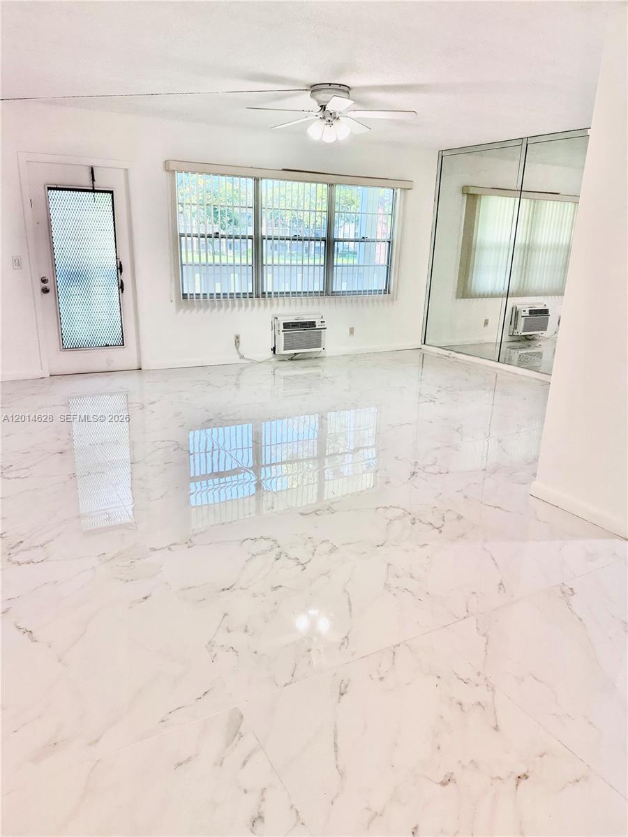 272 Dorset G Property Photo 2