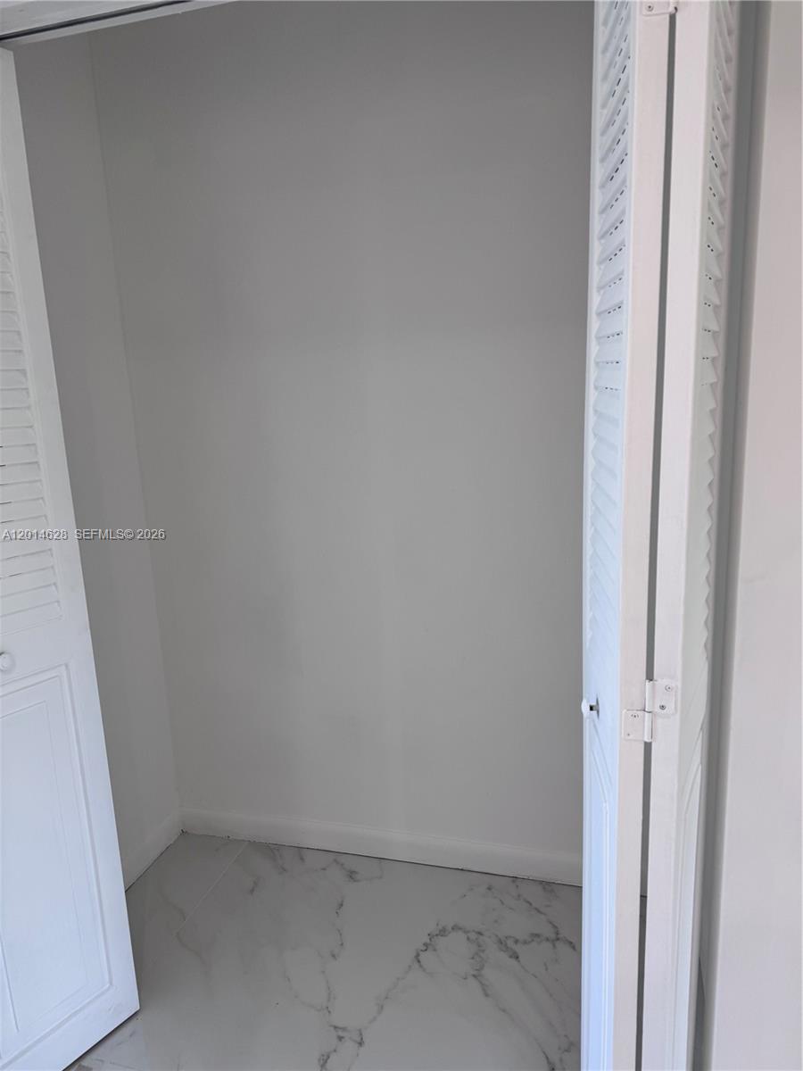 272 Dorset G Property Photo 11