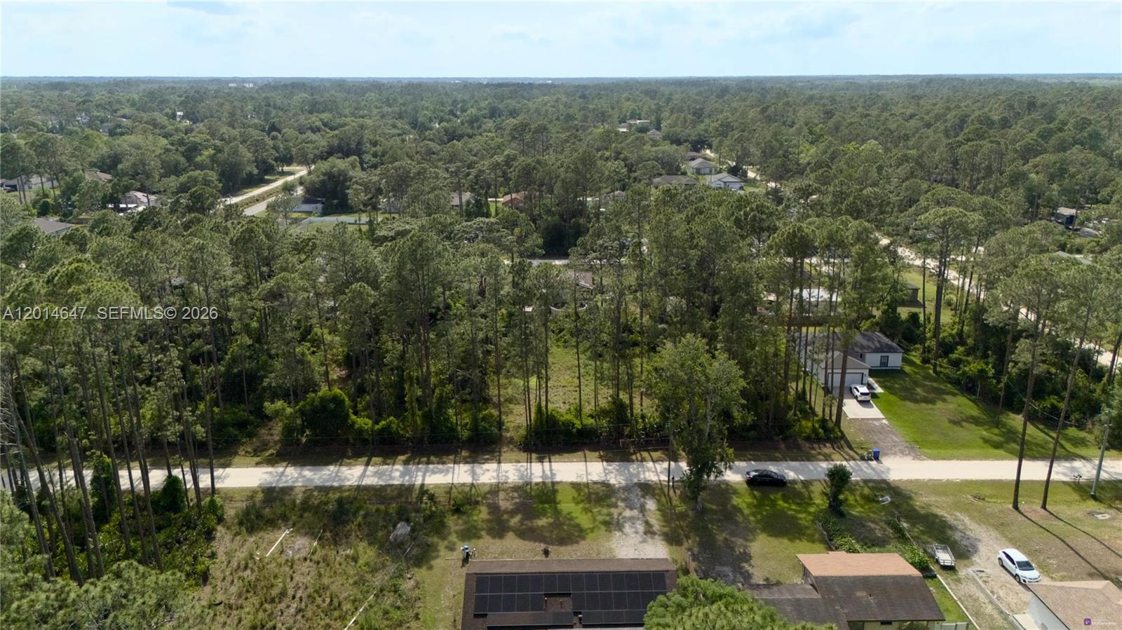 2124 East Parkway Property Photo 6