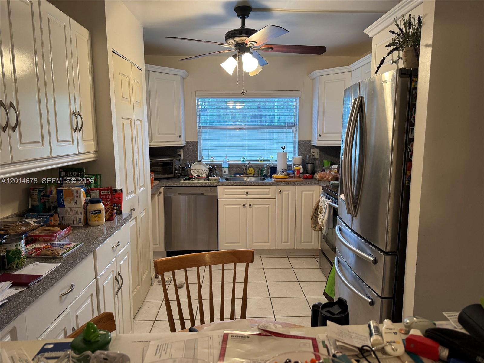9781 Sunrise Lakes Boulevard 202