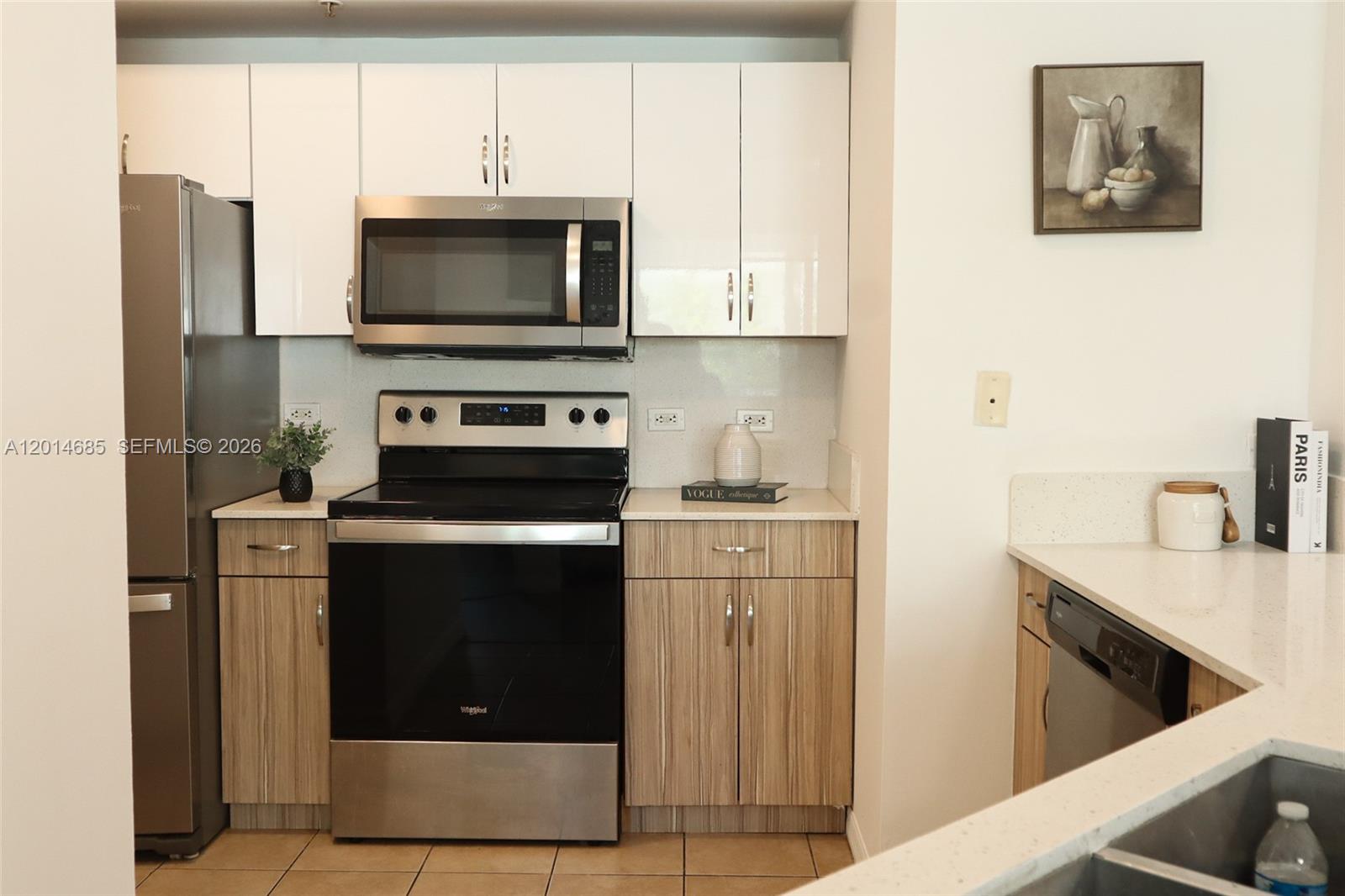 9172 Collins Avenue 212 Property Photo 9