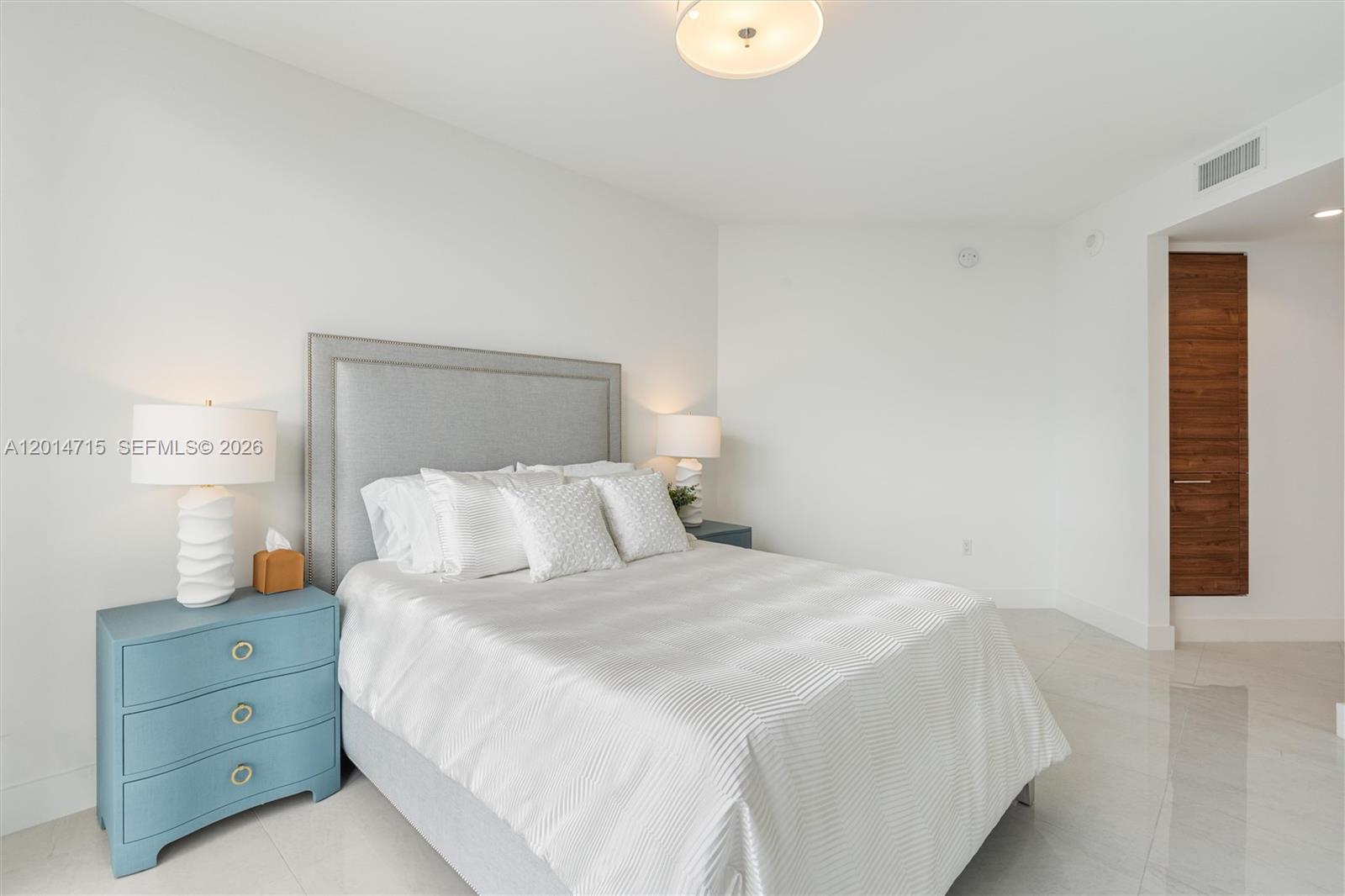 100 E Las Olas Boulevard 4203 Property Photo 22