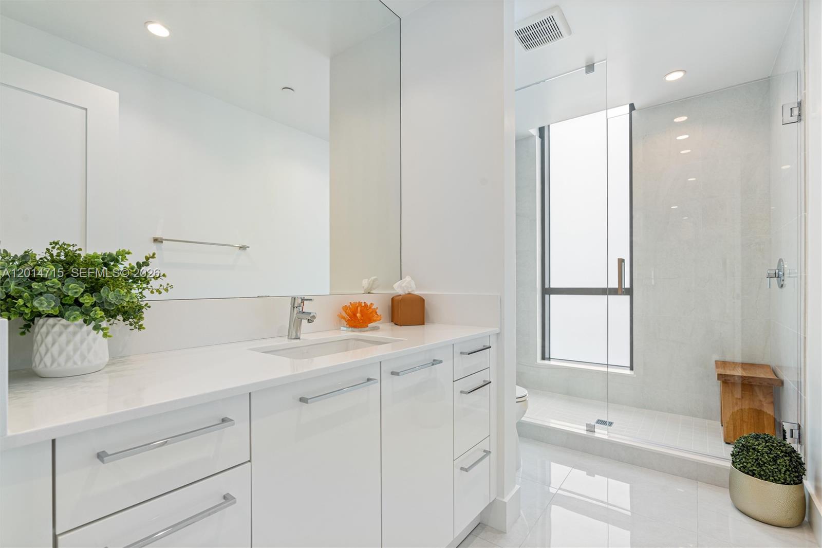 100 E Las Olas Boulevard 4203 Property Photo 23