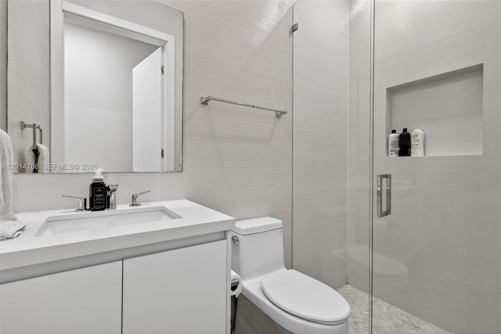 1830 Ne 193rd Street Property Photo 29