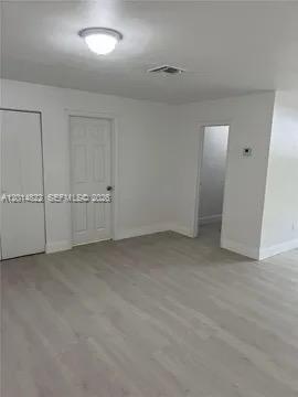 20922 Nw 39th Avenue Property Photo 6