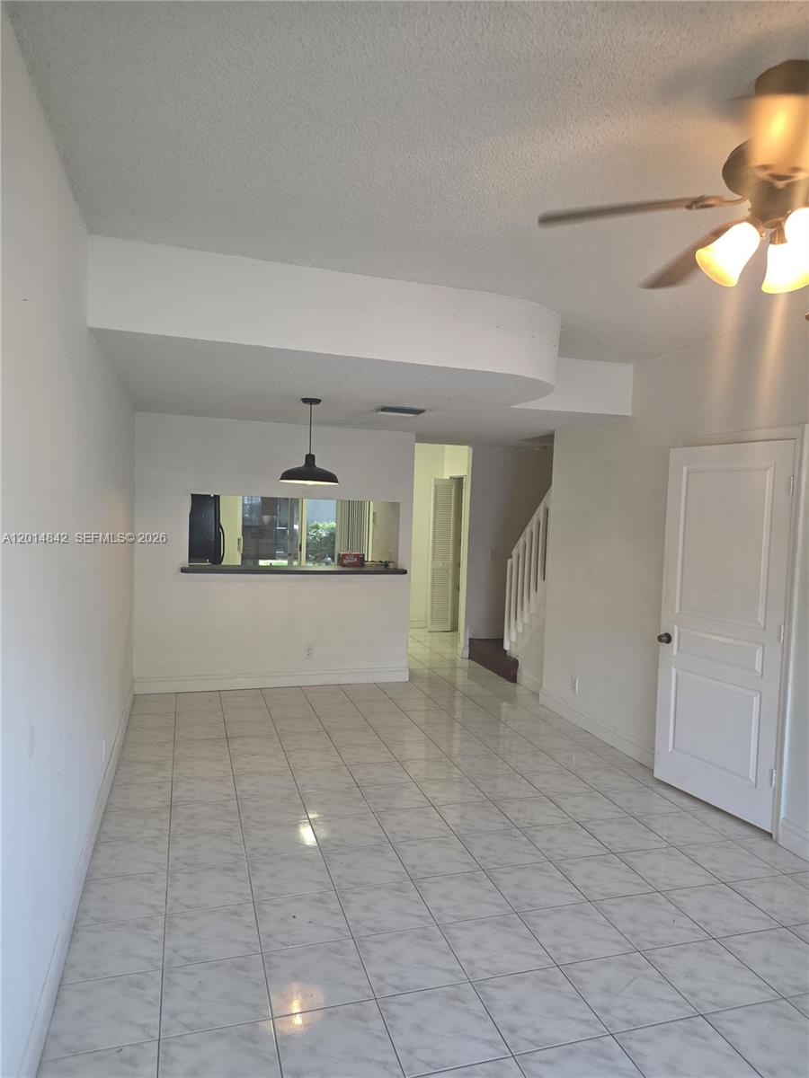 A12014842 Property Photo 3