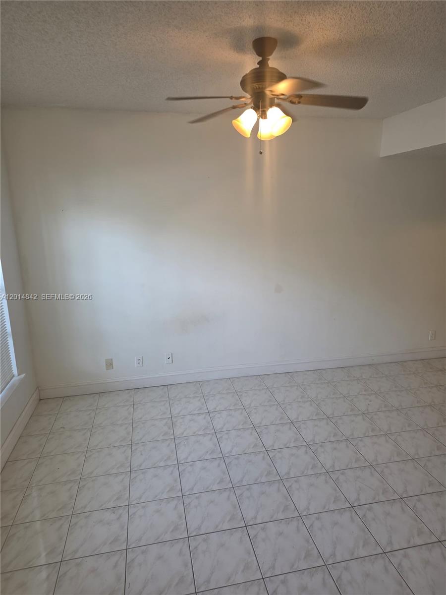 A12014842 Property Photo 4