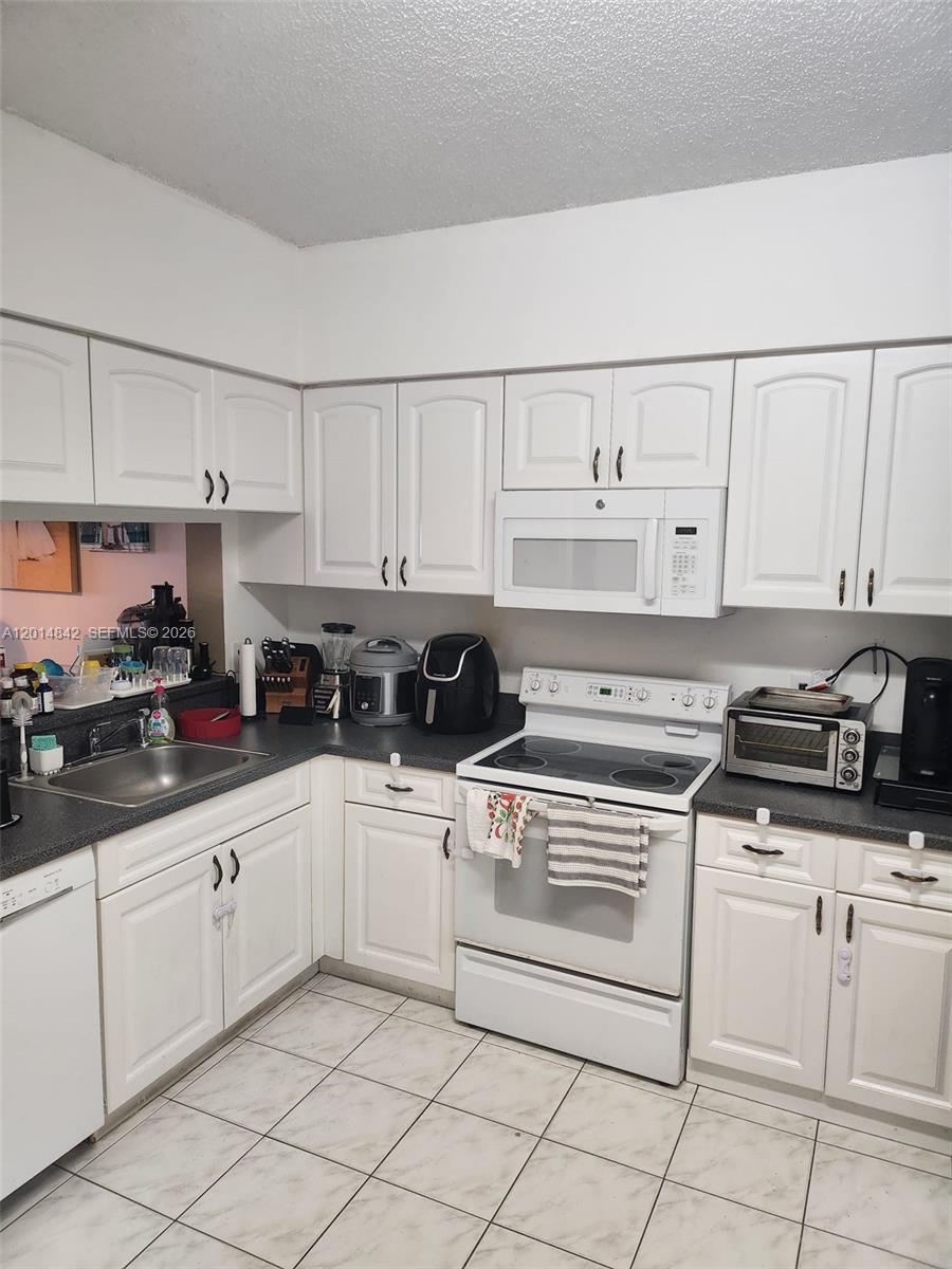 A12014842 Property Photo 7